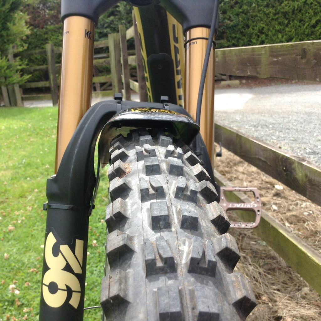 MudGuardz CG350 - Carbon Fibre MTB Bike Mud Guard – TrailWhips